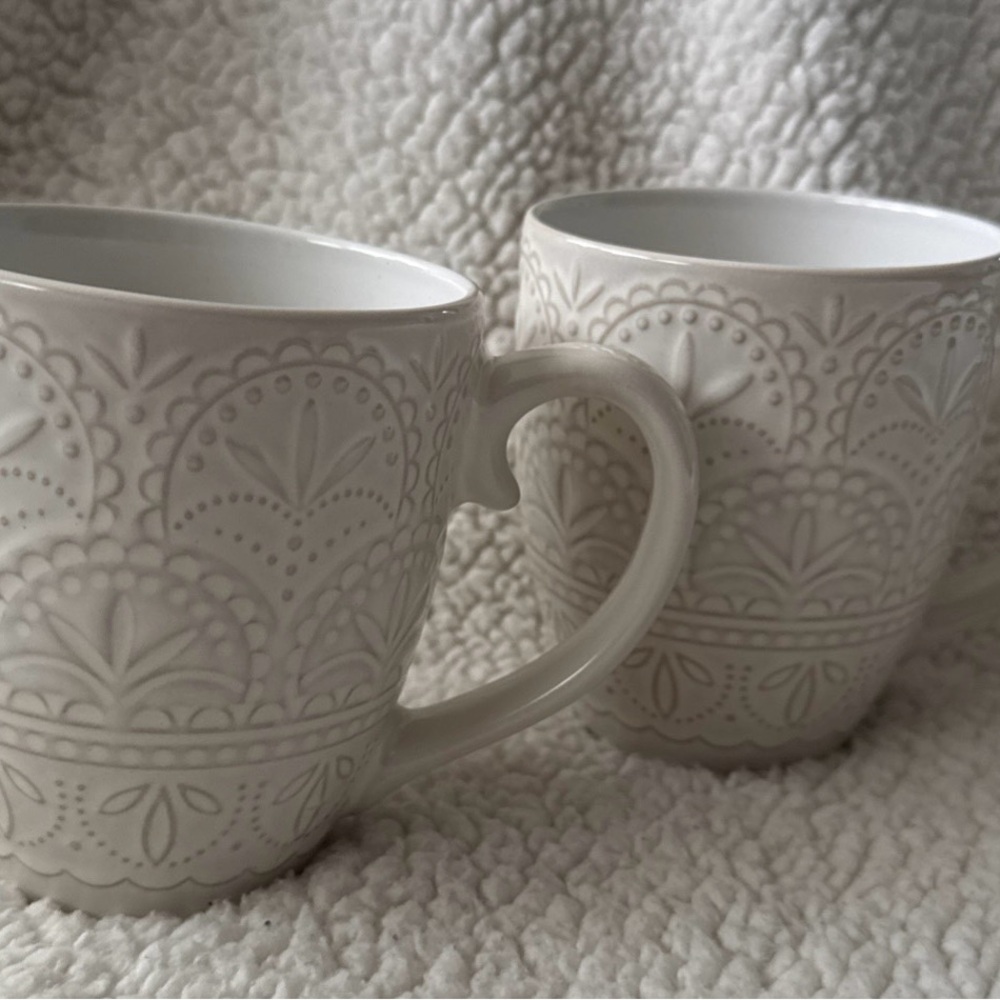 Elama Elegant Ivory Embossed Ceramic Mug - Set of 2
